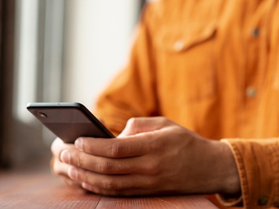 Social media profissional: o que faz e por que sua marca precisa